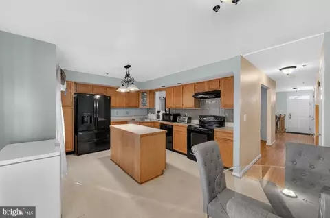 Other - 9303 Ispahan Loop, Laurel, MD 20708 photo 3 of 9