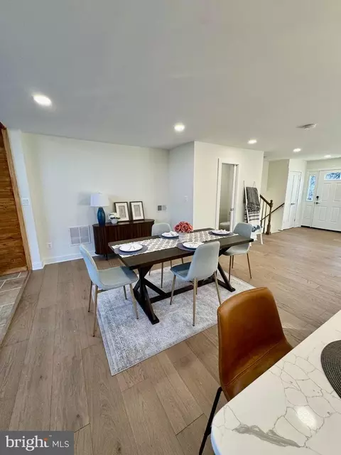 7023 Dolphin Rd, Lanham, MD 20706 photo 8