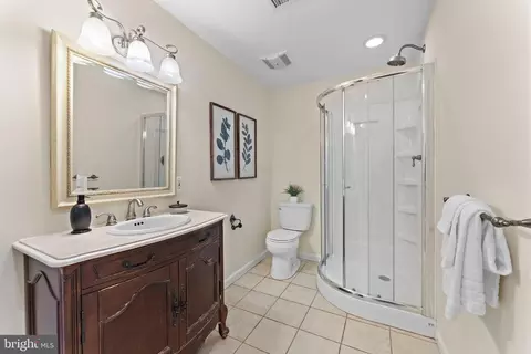 4223 Medallion Dr, Silver Spring, MD 20904 photo 43