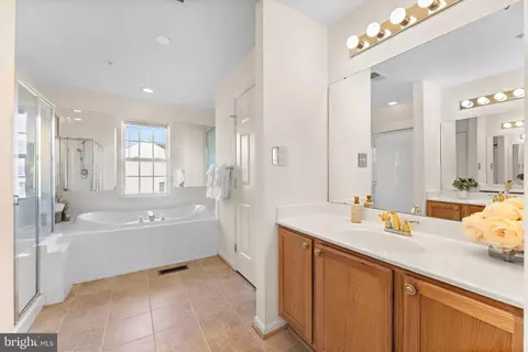 4223 Medallion Dr, Silver Spring, MD 20904 photo 36