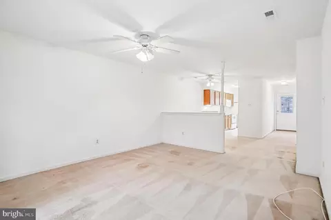 9272 Cherry Ln #75, Laurel, MD 20708 photo 13