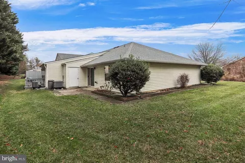 9272 Cherry Ln #75, Laurel, MD 20708 photo 37