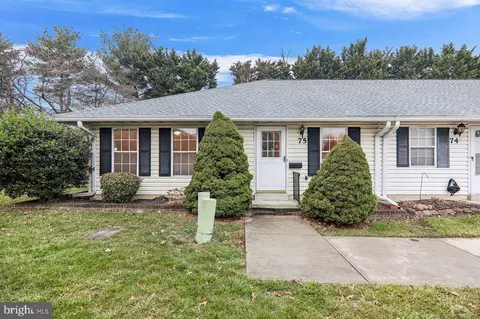 9272 Cherry Ln #75, Laurel, MD 20708