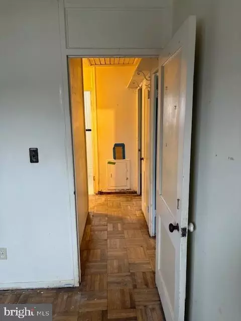 Entry Way - 1010 7th St, Laurel, MD 20707 photo 3 of 4