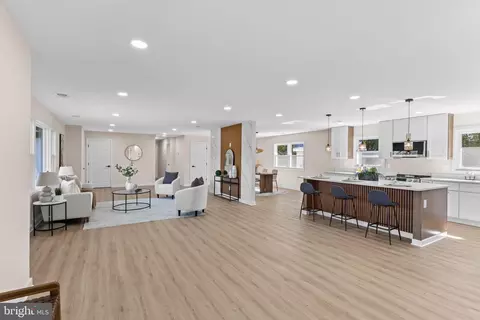 Entry Way - 719 Manning Rd E, Accokeek, MD 20607 photo 1 of 3