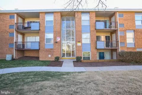 3853 Saint Barnabas Rd #202, Suitland, MD 20746
