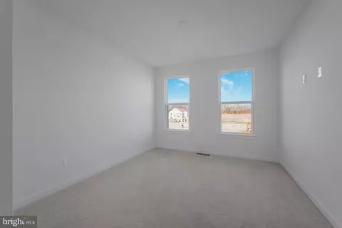 Bedroom - 16013 Hyde Park Pl, Bowie, MD 20716 photo 4 of 11