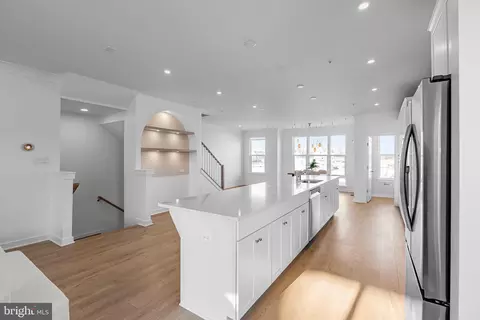 Entry Way - 16013 Hyde Park Pl, Bowie, MD 20716 photo 3 of 12