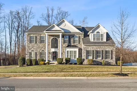 Exterior - 11904 Parallel Rd, Bowie, MD 20720 photo 2 of 20