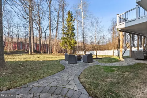 Exterior - 11904 Parallel Rd, Bowie, MD 20720 photo 16 of 20
