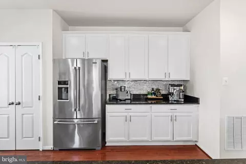 Kitchen - 11904 Parallel Rd, Bowie, MD 20720 photo 6 of 7