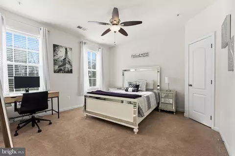 Bedroom - 11904 Parallel Rd, Bowie, MD 20720 photo 1 of 6