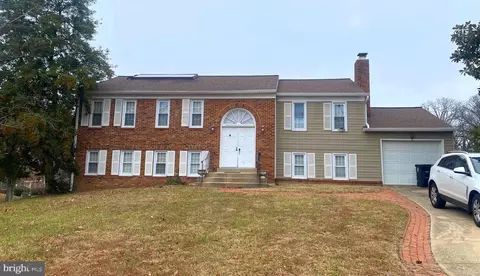 8324 Bella Vista Ter, Fort Washington, MD 20744