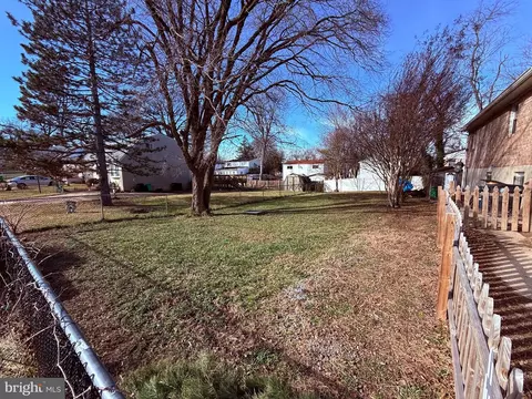 Drum Avenue, Capitol Heights, MD 20743