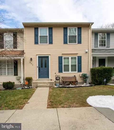 905 Pleasant Hill Ln, Bowie, MD 20716