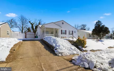 6914 Elkins Ave, Oxon Hill, MD 20745