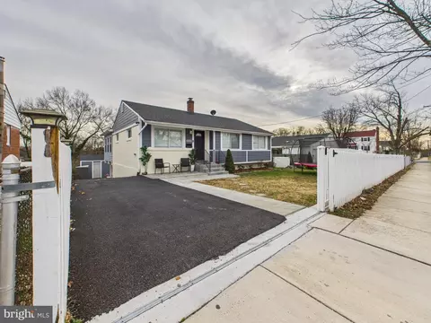 6803 Ingraham St, Riverdale, MD 20737
