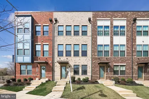 2823 Toles Park Dr, Suitland, MD 20746