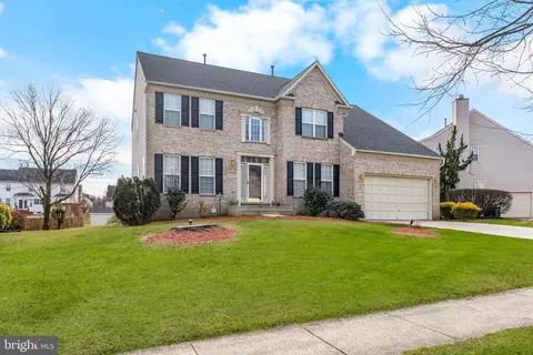 17203 Longleaf Dr, Bowie, MD 20716