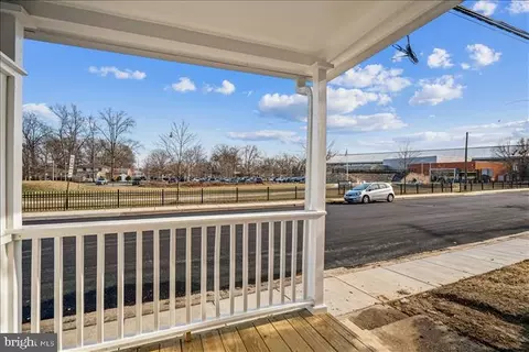 Exterior - 501-503 8th St, Laurel, MD 20707 photo 5 of 16