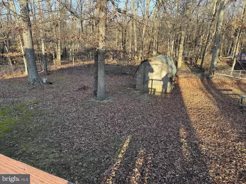 Exterior - 7808 Sarakal Rd, Clinton, MD 20735 photo 5 of 5