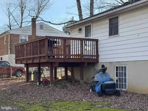 Exterior - 7808 Sarakal Rd, Clinton, MD 20735 photo 3 of 5