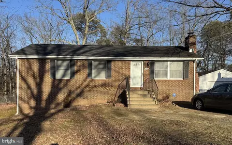 7808 Sarakal Rd, Clinton, MD 20735