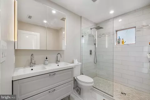 9226 Fowler Ln, Lanham, MD 20706 photo 36