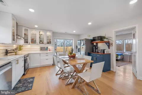 9226 Fowler Ln, Lanham, MD 20706 photo 31