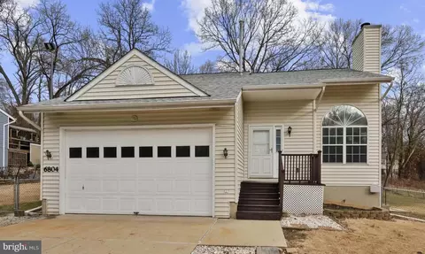 6804 Zook Pl, Riverdale, MD 20737
