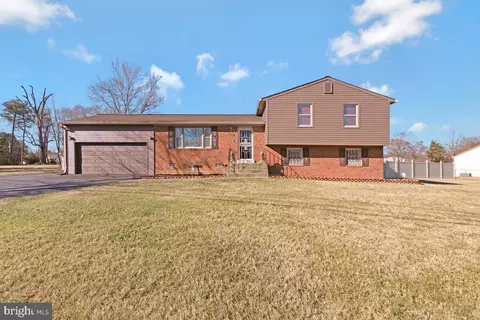 15937 Livingston Rd, Accokeek, MD 20607