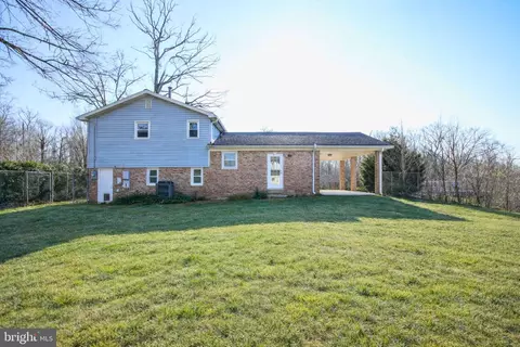 7920 Denton Dr, Clinton, MD 20735