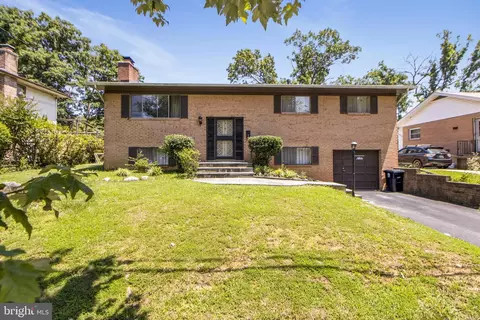 6311 Barrs Ln, Lanham, MD 20706 photo 1