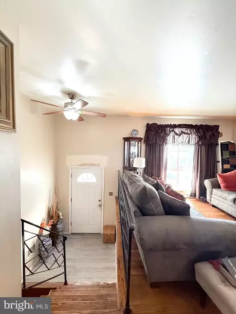 Entry Way - 7908 Cawker Ave, Lanham, MD 20706 photo 1 of 2