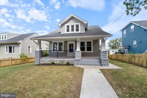Exterior - 3405 Eastern Ave, Mount Rainier, MD 20712 photo 2 of 4
