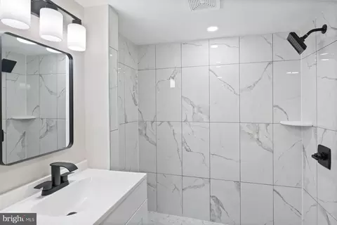 Bath - 3405 Eastern Ave, Mount Rainier, MD 20712 photo 4 of 4