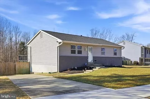 17109 Brookmeadow Ln, Marlboro, MD 20772