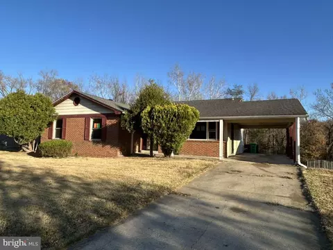 8112 Alcoa Dr, Fort Washington, MD 20744