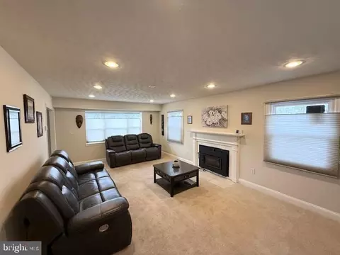 Living - 3103 Tinder Pl, Bowie, MD 20715 photo 3 of 3