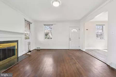 Living - 3800 35th St, Mount Rainier, MD 20712 photo 5 of 6