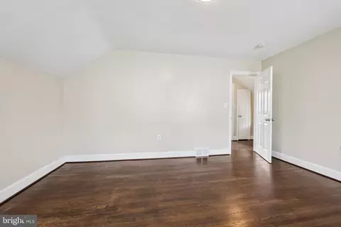 Bedroom - 3800 35th St, Mount Rainier, MD 20712 photo 3 of 5