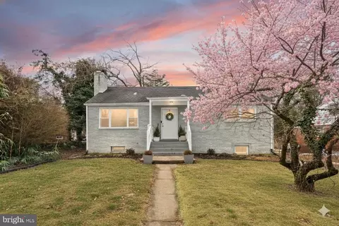 4901 Abbott Dr, Temple Hills, MD 20748