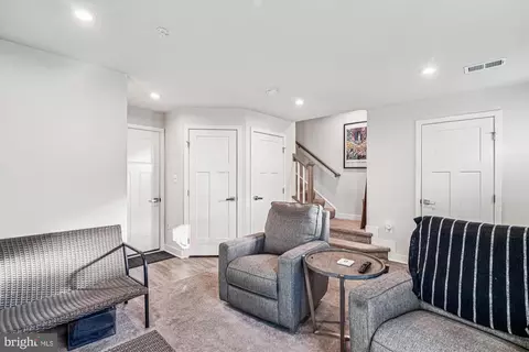 Entry Way - 136 Green Branch Rd, Laurel, MD 20708 photo 10 of 14