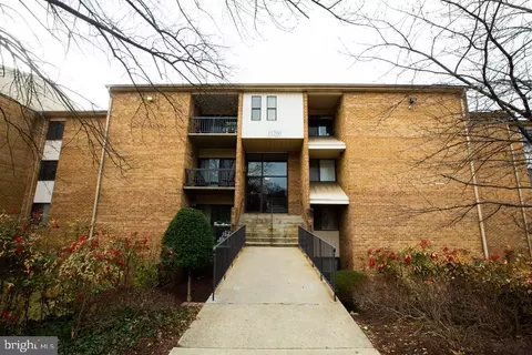 11200 Cherry Hill Rd #54, Beltsville, MD 20705