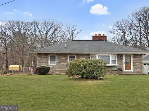 7809 Locust Ln, Fort Washington, MD 20744