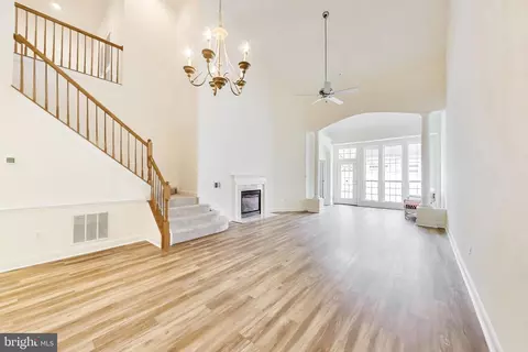 Living - 7214 Piney Woods Pl, Laurel, MD 20707 photo 2 of 6