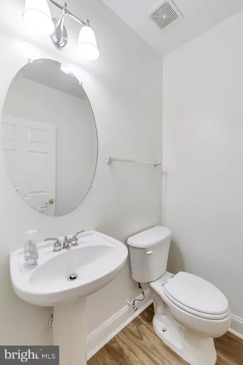 Bath - 7214 Piney Woods Pl, Laurel, MD 20707 photo 1 of 2