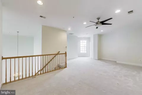 Living - 7214 Piney Woods Pl, Laurel, MD 20707 photo 5 of 6