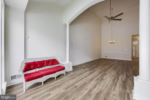 Living - 7214 Piney Woods Pl, Laurel, MD 20707 photo 4 of 6