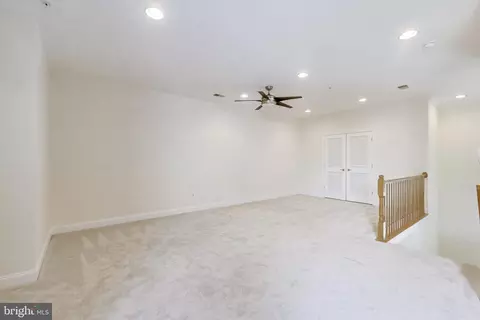 Living - 7214 Piney Woods Pl, Laurel, MD 20707 photo 6 of 6